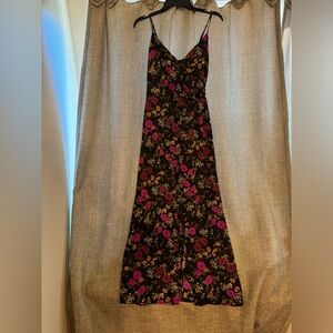 ASTR Size S Maxi Floral Dress